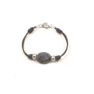 Leather bracelet with labradorite stone